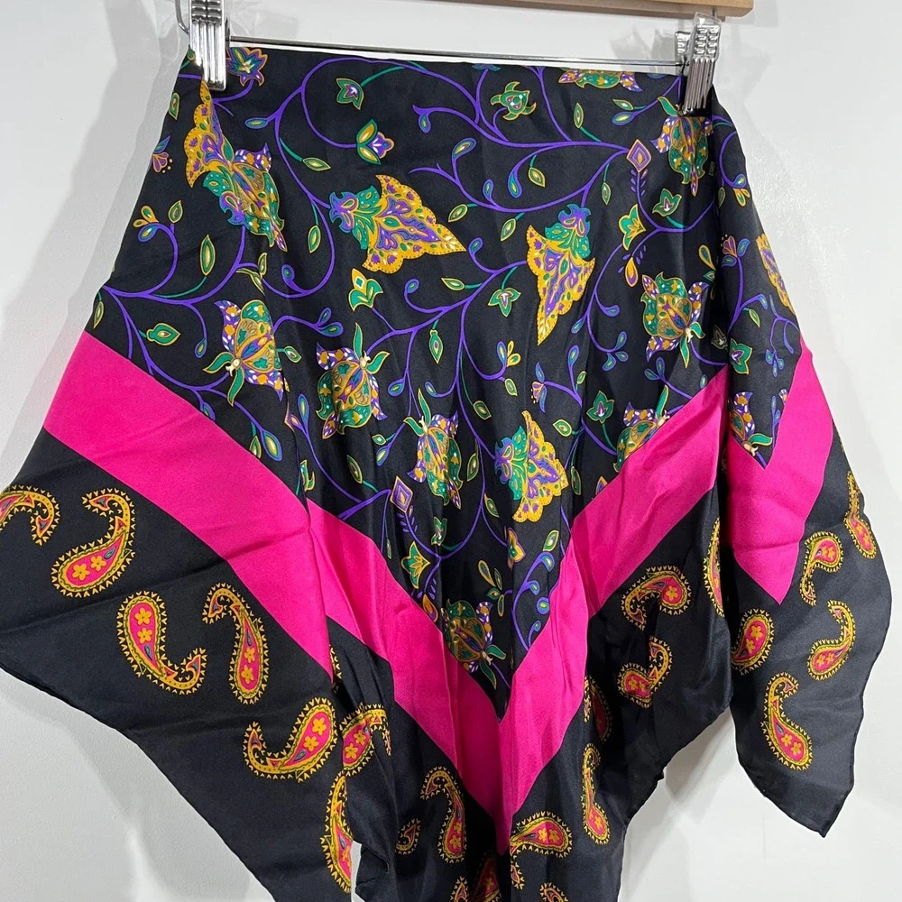 Bill Blass VTG 90s Silk Scarf Old Money Retro Paisley Floral Large Square 30x30